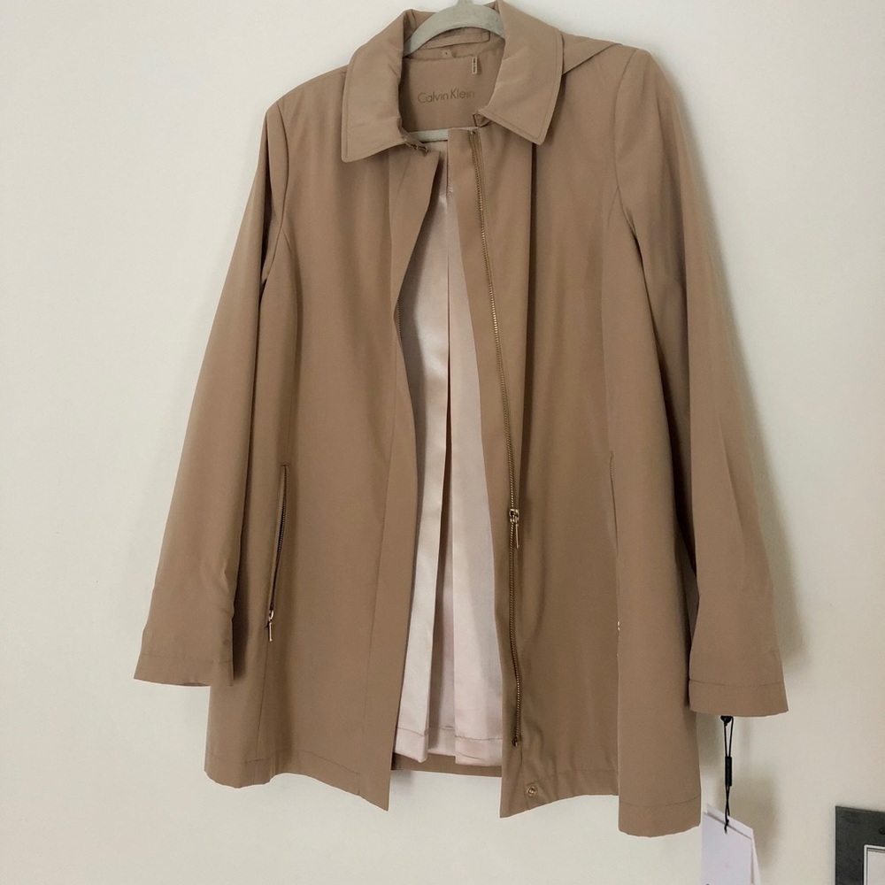 NWT Calvin Klein Rain Jacket